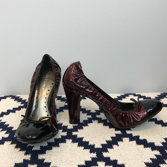 BCBGGIRLS two tone patent leather heels size 9 1/2 - Picture 1 of 5